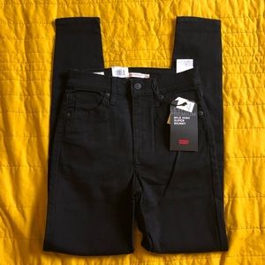 Levi’s - brand new!